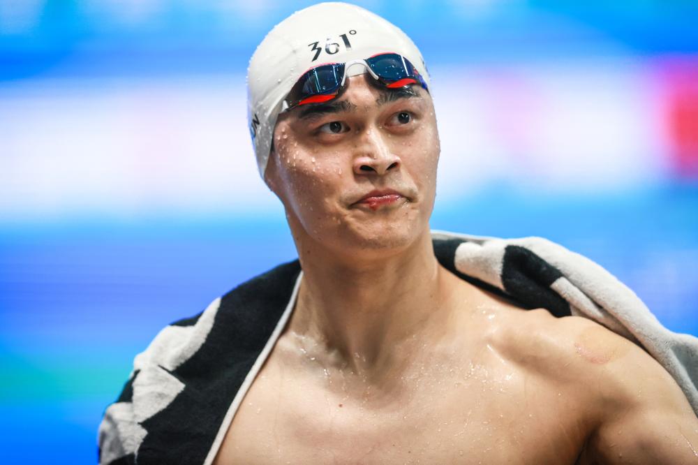 而在后防线 而在后防线